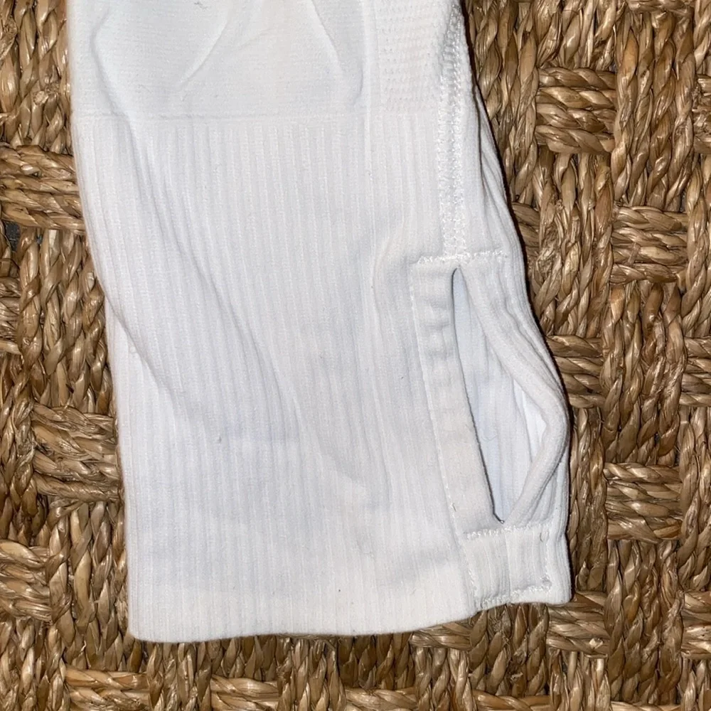 Athleta Speed Light Long Sleeve Shirred Side Top sz Large - Picture 5 of 8